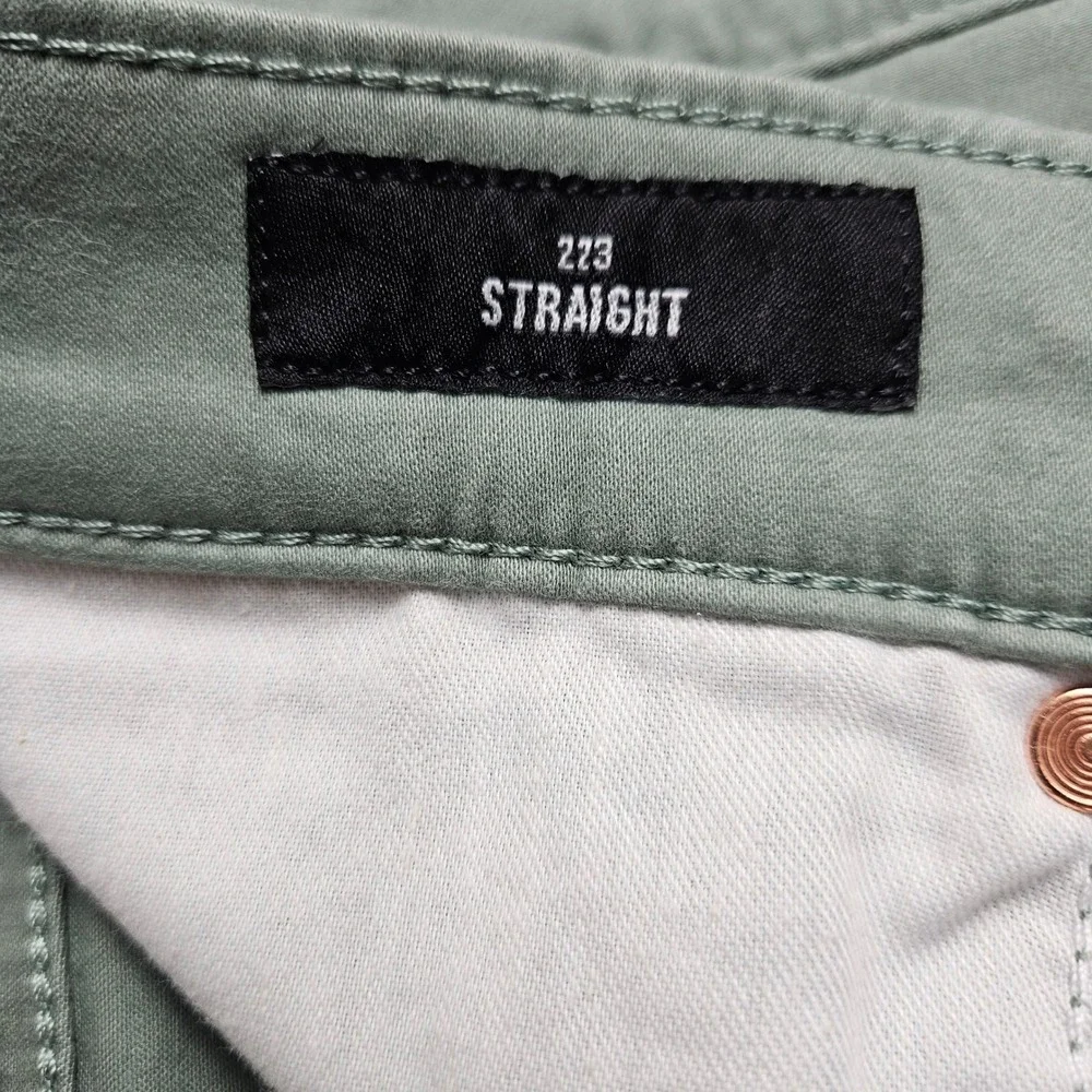 $99 Lucky Brand 223 Straight Leg Advanced Stretch Pants Green Mens 32x30 NEW